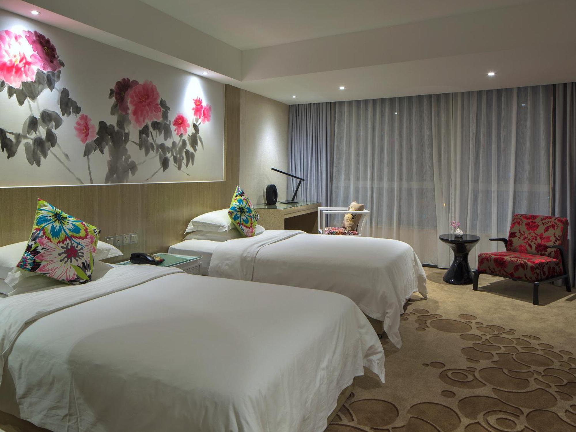 Paco Hotel Beijing Road Pedestrian Street Tuanyida Metro Guangzhou Bilik gambar